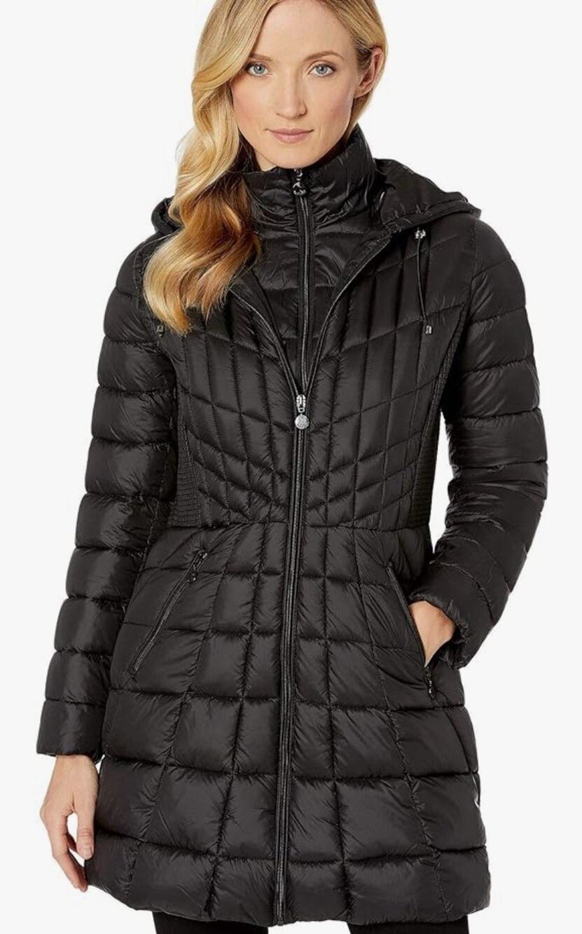 BERNARDO Women's Glossy Nylon Water-Resistant Packable Black Jacket XS